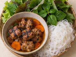 越式猪肉丸米粉